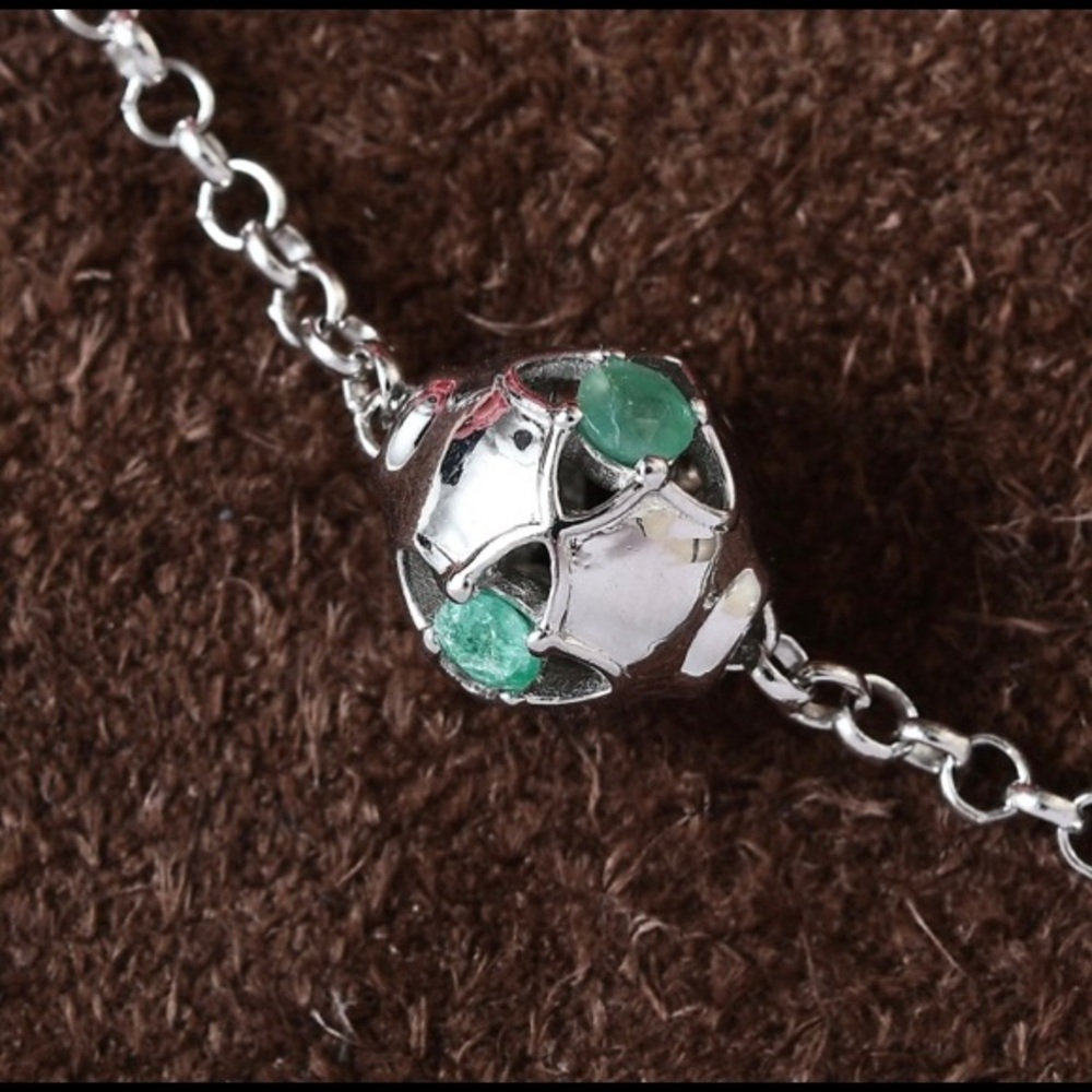 NWT Beautiful Emerald Bead Bracelet in .925 Silver